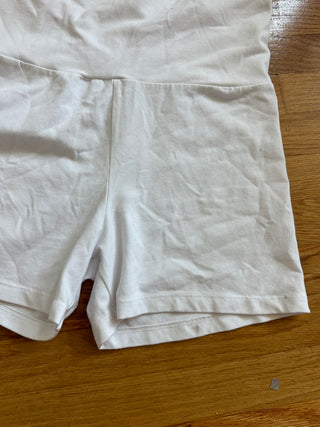 HOT PERSON AT WORK SHORTS SMALL